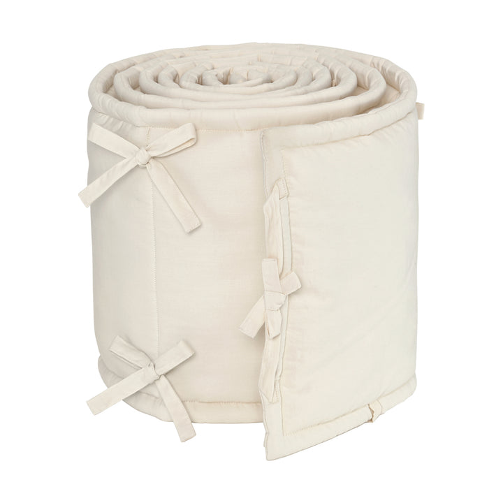 Защитный бортик для кроватки